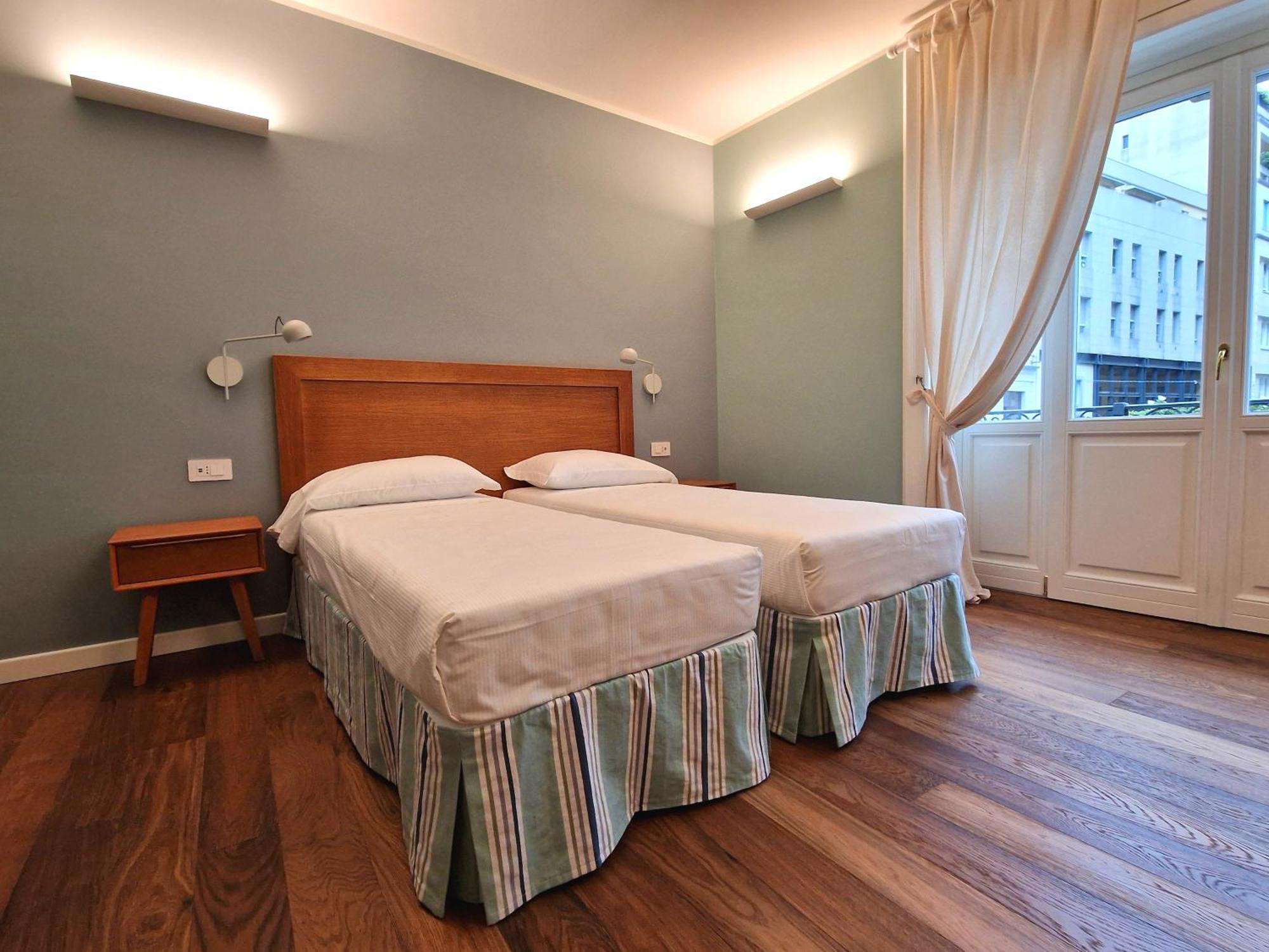 B&B Residenza Cavour Como Exterior photo